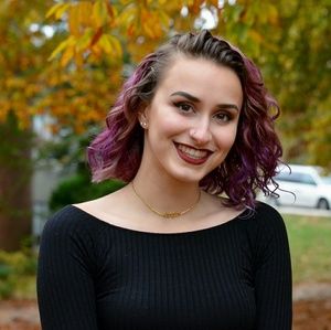 Meet your Posher, Shayla